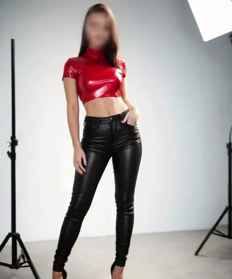 Ida, 29