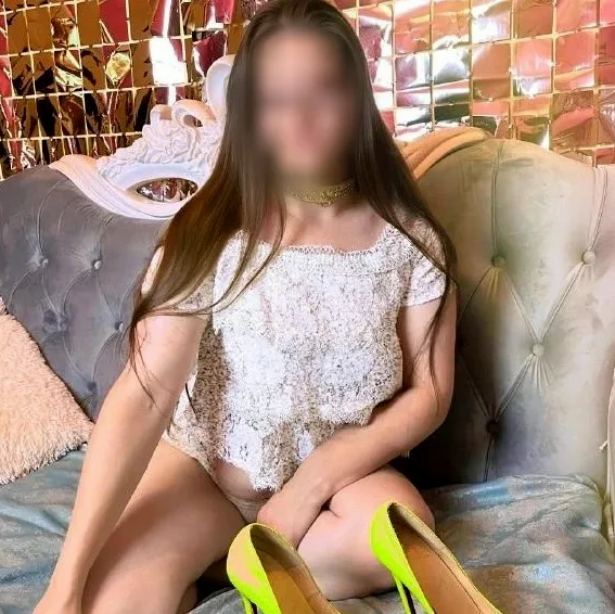 Jana, 28