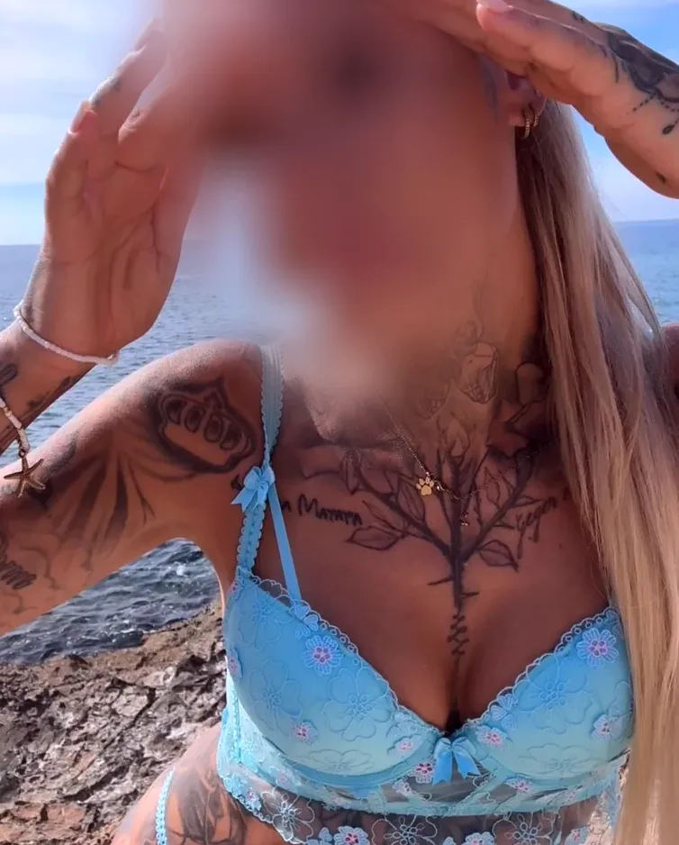 Leonie, 28